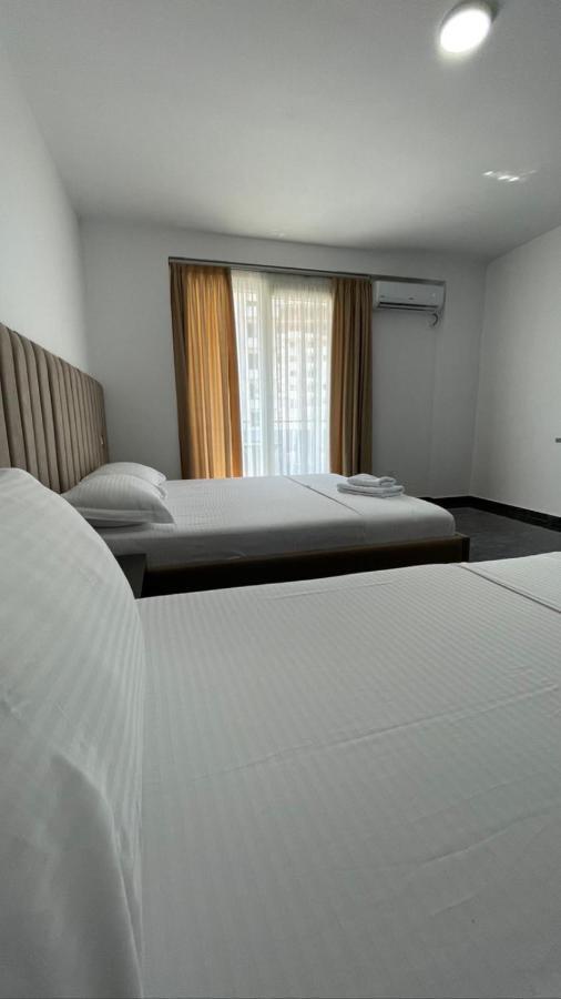 Shëngjin Leodori 3 Suites מראה חיצוני תמונה