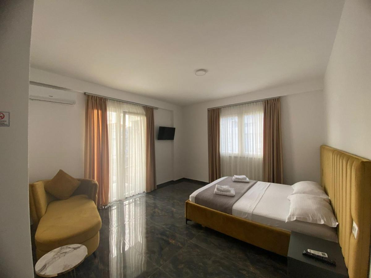 Shëngjin Leodori 3 Suites מראה חיצוני תמונה